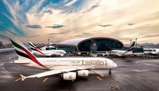 طيران الإمارات