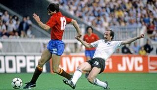 ألمانيا وإسبانيا في 84