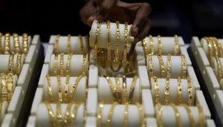 ذهب معروض للبيع - رويترز