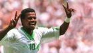 فيديو.. قصة هدف سعودي "نادر" في تاريخ الكرة