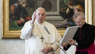 بابا الفاتيكان يلقي واحدة من عظاته - أرشيفية