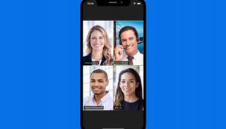 تطبيق زوم يسمح بالتقاء أكثر من 100 مستخدم لمدة 40 دقيقة مجانا