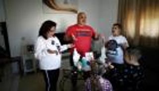 أُسرة فلسطينية بالقدس: عزل الكورونا يجمعنا