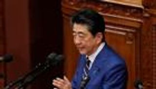 اليابان تواجه كورونا بخطة تحفيز هائلة وتتأهب للطوارئ