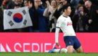 هيونج مين يستغل فترة التوقف لأداء واجبه الوطني