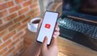 يوتيوب يدخل معركة كورونا و5G بحملة حذف هائلة