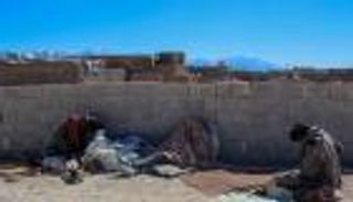 تقرير برلماني يحذر: كورونا يدفع فقراء إيران لأحداث مؤلمة