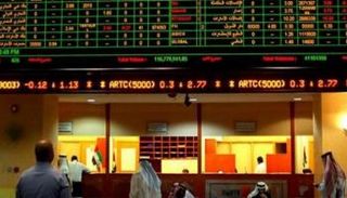 شاشات البورصات العربية تتزين باللون الأخضر