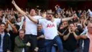 ثورة الجماهير تقرب توتنهام من اعتذار ليفربول