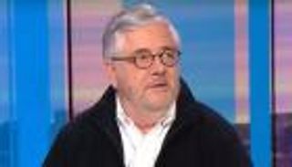 باحث فرنسي يروي "عذاب" 9 أشهر في سجون إيران