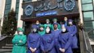 روحاني يهاجم صندوق النقد و"يلح" في طلب قرض كورونا