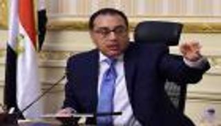 مصر تخفف ساعات الحظر وتمدد أيامه