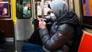 هل يفتك كورونا بالرجال أكثر من النساء؟