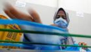 3 شقيقات يهزمن كورونا في مصر.. وأصغرهن تروي القصة لـ"العين الإخبارية"