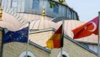 على خطى الإخوان.. حركة تركية تنتهك حظر التجمع بألمانيا