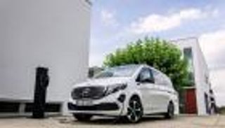 مرسيدس تكشف عن طرازها الجديد الفان EQV الكهربائية.. إليك التفاصيل