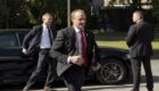 بريطانيا تشكر السعودية على جهودها لحل الأزمة اليمنية