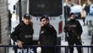 إغلاق منطقتين في إسطنبول بعد تفشي كورونا