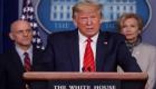 ترامب: 32 مليار دولار منحة لإنقاذ شركات الطيران خلال أيام  