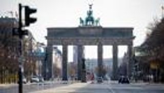 هدوء كورونا يسكت الشوارع ويقتل المدن