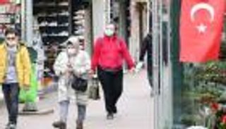 عزل كامل لـ31 مدينة تركية بينها أنقرة وإسطنبول ليومين