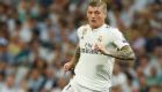 رفض وحسم وتراجع.. قصة كروس ورواتب ريال مدريد