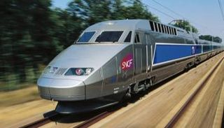 قطار فرنسي سريع من نوع "ويغو"