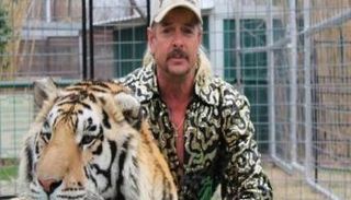 مشهد من المسلسل الوثائقي "تايجر كينج"