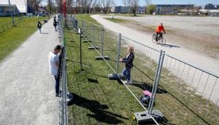 سياج بين سويسرا وألمانيا 