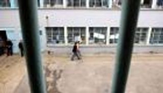 المعارضة التركية تبدأ معركة قانونية ضد تشريع العفو 