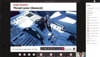 جانب من محاضرة عن بعد لطلبة الهندسة بجامعة أبوظبي