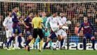 صفقة تبادلية تشعل كلاسيكو جديدا بين برشلونة والريال