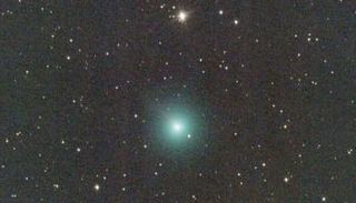 المذنب سوان (C/2020 F8) 