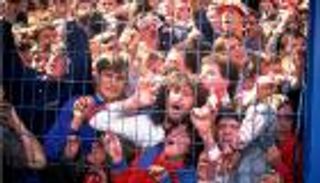 31 عاما على هيلزبره.. كارثة غيرت شكل ملاعب الإنجليز