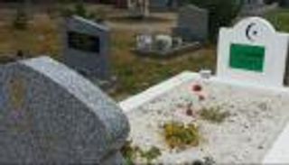 مسلمو فرنسا يواجهون أزمة في دفن ضحايا كورونا