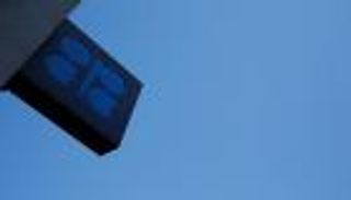 أوبك تخفض توقعاتها لنمو الطلب على النفط