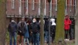 محكمة ألمانية تسمح بالتظاهر شريطة "التباعد الاجتماعي"