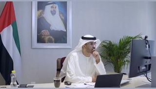 الدكتور سلطان الجابر خلال الاجتماع عن بعد