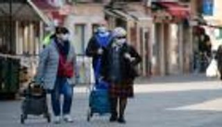 90 ألف وفاة بكورونا في أوروبا.. والصحة العالمية تحذر من "التراخي"