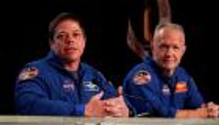 أمريكيان ينطلقان إلى الفضاء لأول مرة منذ عقد