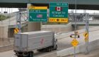 كندا تغلق حدودها مع أمريكا شهرا إضافيا