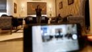 الرقص عن بُعد في سوريا.. من هاتف المدربة إلى فيسبوك الطلاب