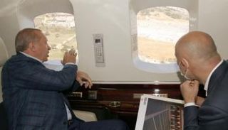 أردوغان خلال جولته لزيارة مستشفيات في إسطنبول 