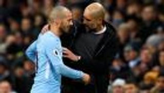 عشق مانشستر سيتي يضع ديفيد سيلفا على درب جوارديولا