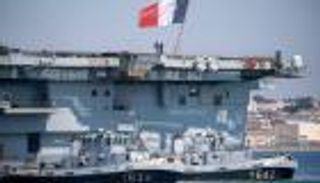 "شارل ديجول".. الجيش ينفي التقصير بحق القلعة العائمة 