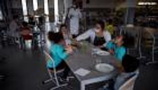 دول أوروبية تفتح مدارسها تدريجيا رغم كورونا.. هل مجازفة محسوبة؟