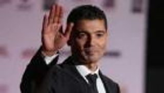 خالد النبوي يرفض ملصق مسلسله "لما كنا صغيرين": الاعتزال هو الحل