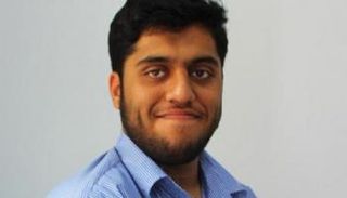 الشاب الإماراتي يوسف خالد المرشدي