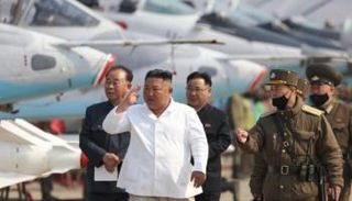 زعيم كوريا الشمالية كيم جونج أون