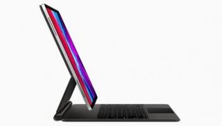 الحافظة الجديدة للوحة المفاتيح Magic Keyboard